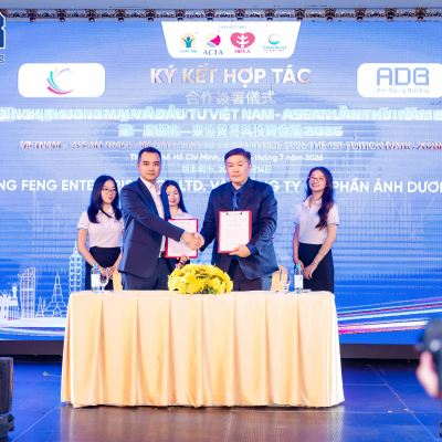 LỄ KÝ KẾT HỢP TÁC TẠI HỘI NGHỊ THƯƠNG MẠI VÀ ĐẦU TƯ VIỆT NAM - ASEAN LẦN THỨ I